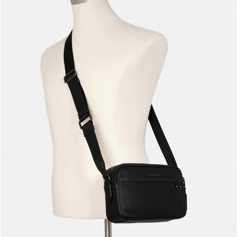 Coach bag Smooth Calf
Leather Graham Crossbody new with tags.      #2